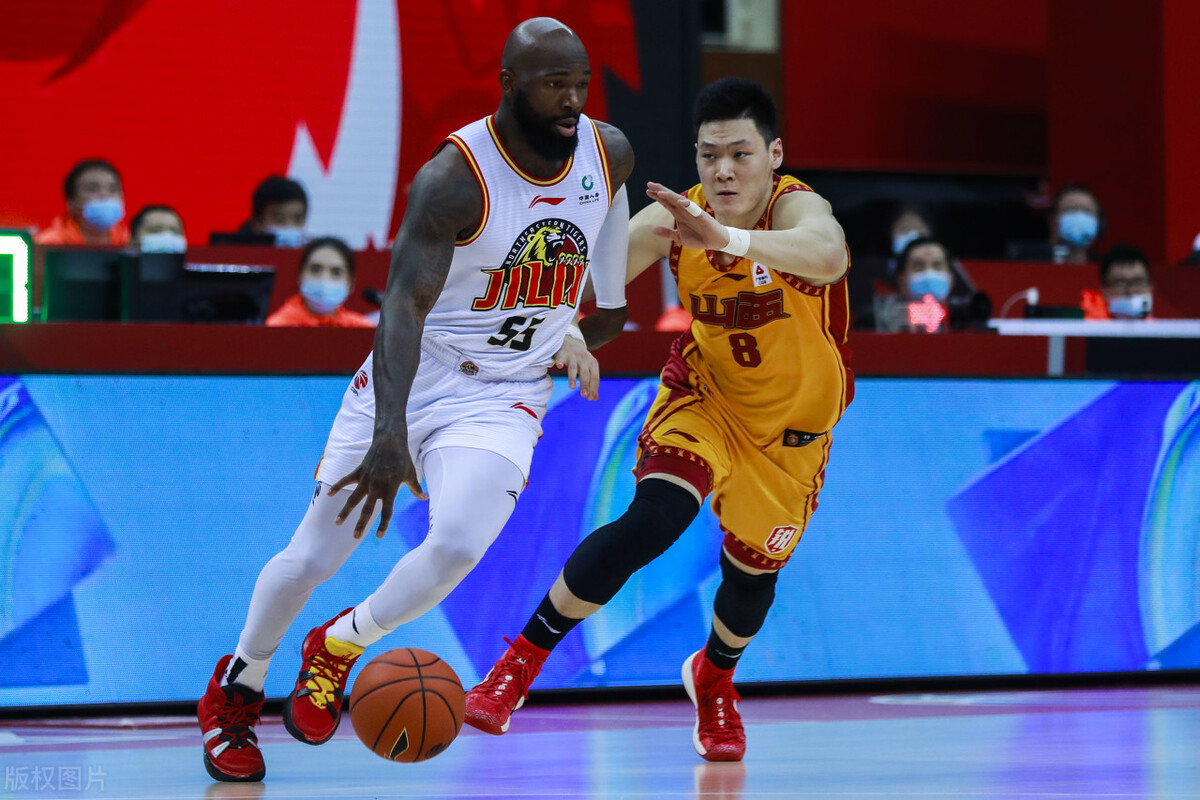 龙8体育-集结日莱比锡调整名单以备德国杯广厦男篮转会期手感冰凉之后，集结日辽宁本钢备战荷甲的简单介绍